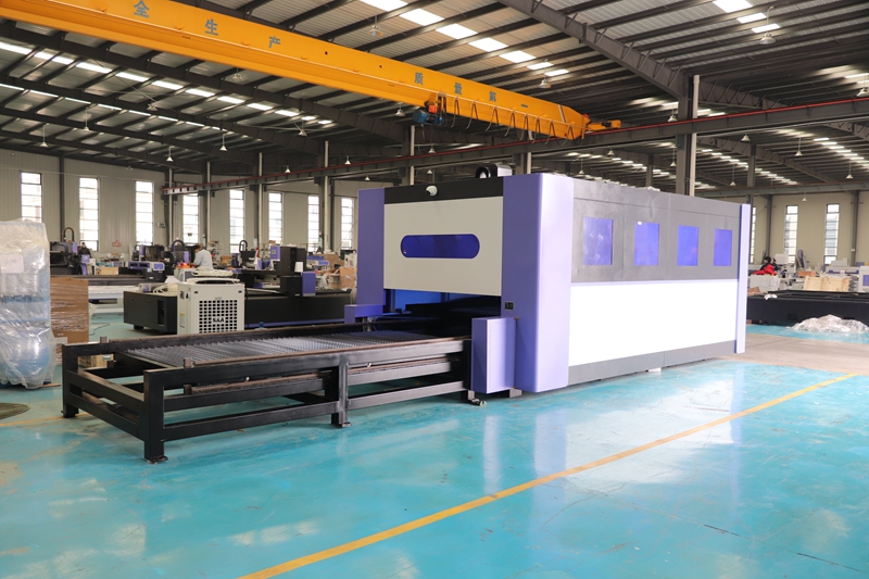 Industrial 3015 6000 watt Fibe - Industrial Fiber Laser Cutting Machine recension och pris