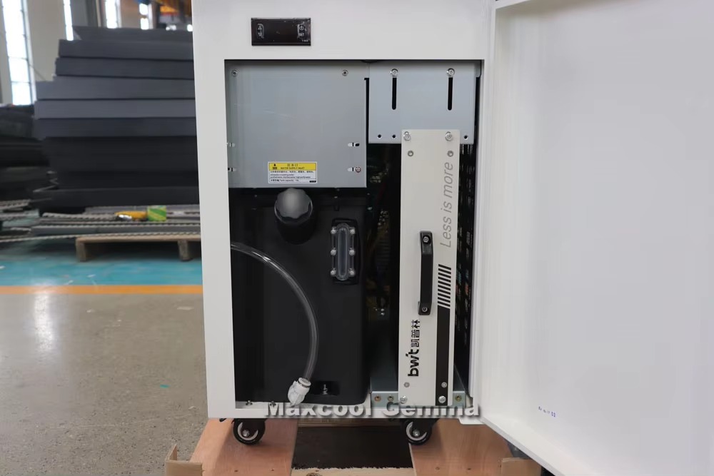 Economic 6kw CNC 1530 Fiber La - Industrial Fiber Laser Cutting Machine recension och pris